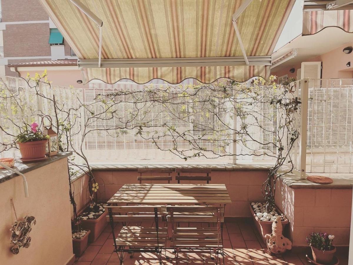 La Casina Di Eri Appartement Livorno Buitenkant foto